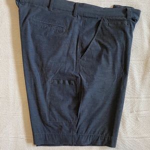 V46 men’s golf shorts blue